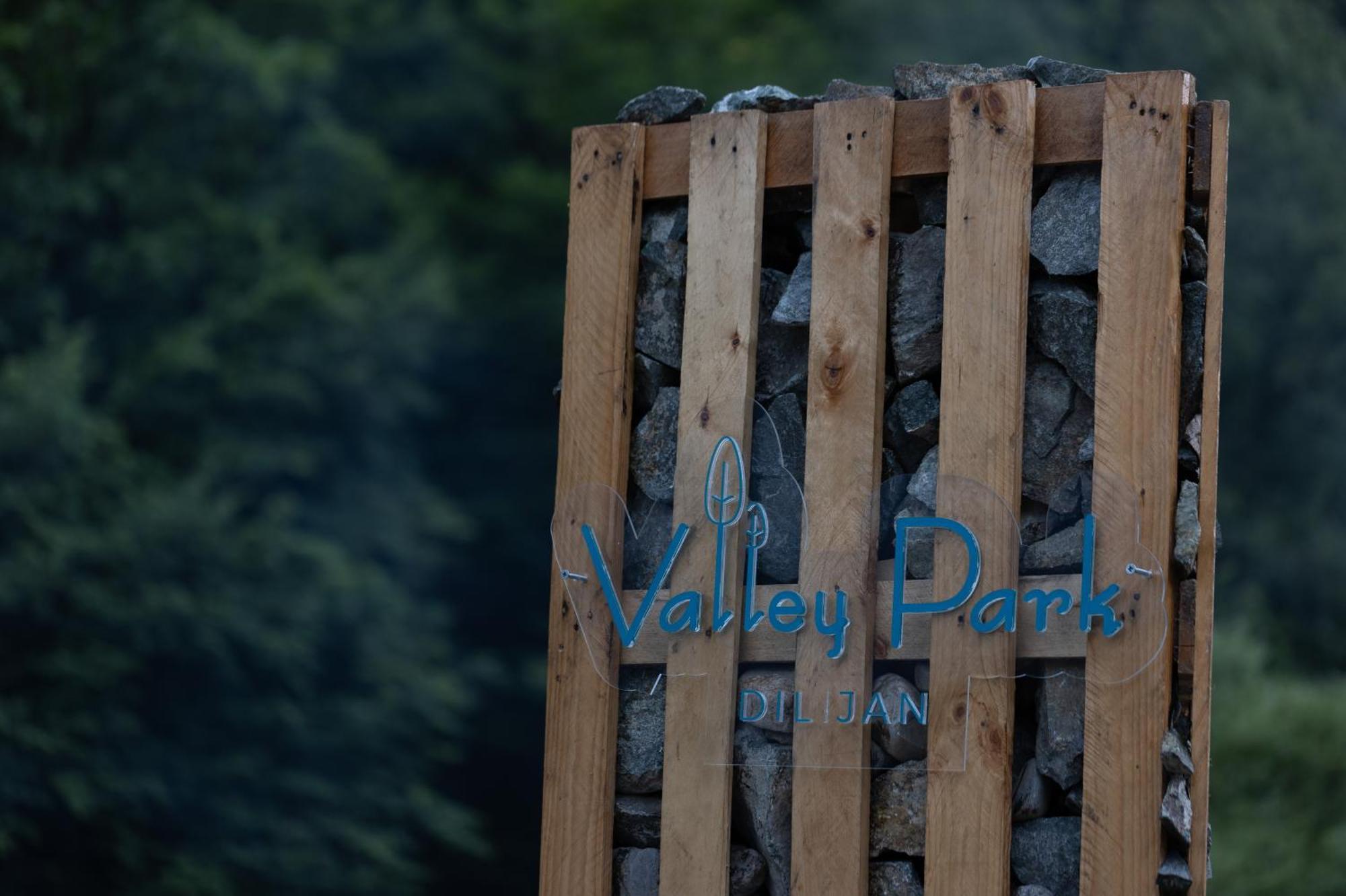 Valley Park Dilidschan Exterior foto